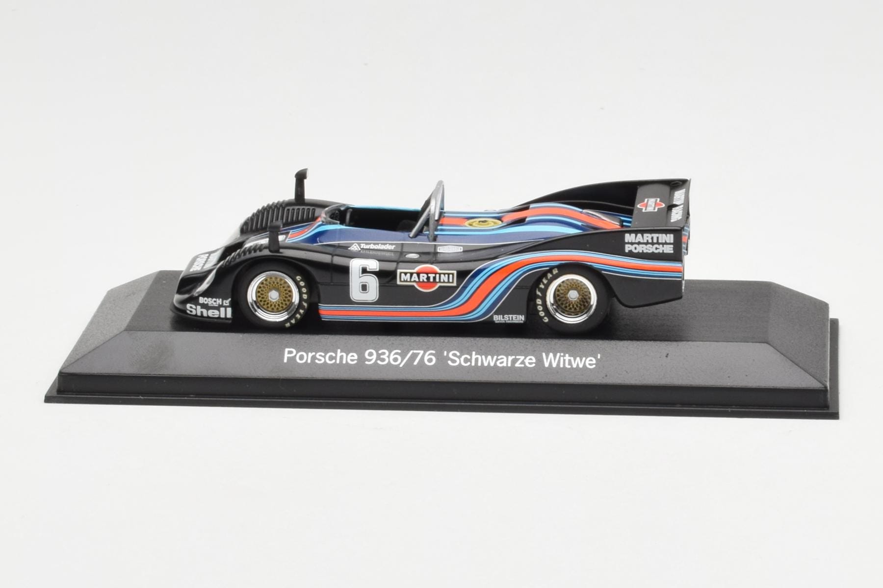 Porsche 936/76 Martini #6 Schwarze Witwe Minichamps 1:43 WAP02000518 Kov