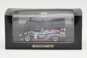 Porsche 936/76 Martini #6 Schwarze Witwe Minichamps 1:43 WAP02000518-R1 Kov – obrázek 4 z 4