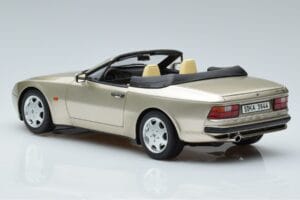 Porsche 944 S2 Kabriolet GT Spirit 1:18 GT002CS Pryskyřice – obrázek 5 z 6