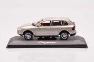 Porsche Cayenne 9PA Béžový Minichamps 1:43 WAPC2000513
