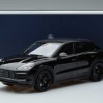Porsche Cayenne E3 S Coupe Minichamps 1:18 187673 Kov - image 6 of 6