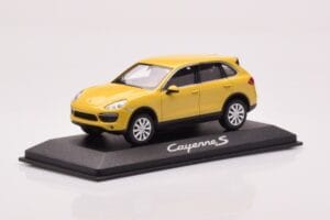Porsche Cayenne 92A Písková Žlutá Minichamps 1:43 WAP0200060B Kov – obrázek 2 z 4