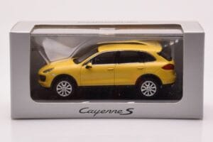 Porsche Cayenne 92A Písková Žlutá Minichamps 1:43 WAP0200060B Kov – obrázek 4 z 4