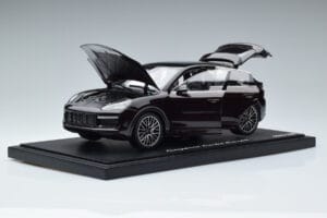 Porsche Cayenne Turbo Coupe Mahagon Norev 1:18 WAP0213190K Kov – obrázek 2 z 8