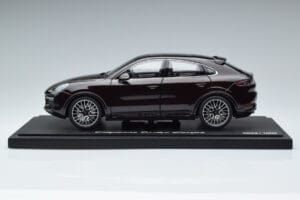 Porsche Cayenne Turbo Coupe Mahagon Norev 1:18 WAP0213190K Kov – obrázek 4 z 8