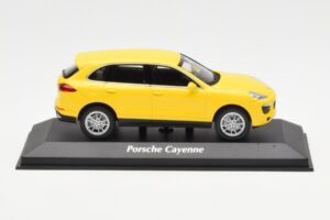 Porsche Cayenne 92A Žlutý MaxiChamps 1:43