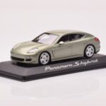 Porsche Panamera 970 S Hybrid Critall Zelený Minichamps 1:43 - image 2 of 4