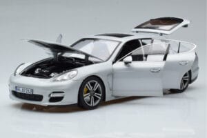 Porsche Panamera 970 Turbo Stříbrný Norev 1:18 187609 Kov – obrázek 2 z 7