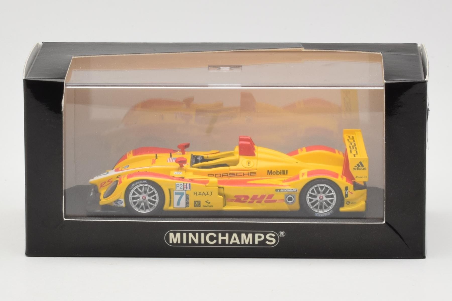 Porsche RS Spyder DHL #7 R. Dumas / T. Bernhard Winner Long Beach GP ALMS 2007 Minichamps 1:43 400076607 Kov – obrázek 4 z 4