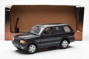 Range Rover P38 4.6 HSE Černý Metalíza AUTOart 1:18 70017 Kov – obrázek 2 z 9