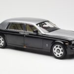 Rolls-Royce Phantom VII EWB Černý a Stříbrný Kyosho 1:18 08841BKS - image 6 of 8