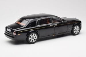 Rolls-Royce Phantom VII EWB Diamond Černý Kyosho 1:18 08841DBK2 Kov – obrázek 3 z 8
