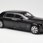 Rolls-Royce Phantom VII EWB Diamond Černý Kyosho 1:18 08841DBK2 - image 6 of 8
