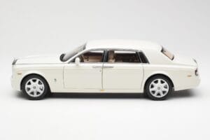 Rolls-Royce Phantom VII EWB English Bílý Kyosho 1:18 08841EW2 Kov – obrázek 4 z 8
