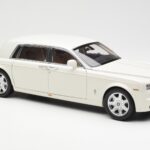 Rolls-Royce Phantom VII EWB English Bílý Kyosho 1:18 08841EW2 - image 6 of 8