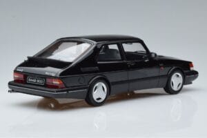 Saab 900 Turbo Mk1 Černý Otto 1:18 OT678 Pryskyřice – obrázek 2 z 6