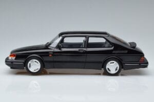 Saab 900 Turbo Mk1 Černý Otto 1:18 OT678 Pryskyřice – obrázek 3 z 6
