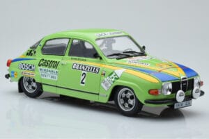 Saab 96 V4 #2 S. Blomqvist / H. Sylvan Rally Sweden 1976 IXO 1:18 18RMC085B Kov – obrázek 4 z 6