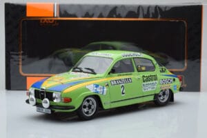 Saab 96 V4 #2 S. Blomqvist / H. Sylvan Rally Sweden 1976 IXO 1:18 18RMC085B Kov – obrázek 6 z 6