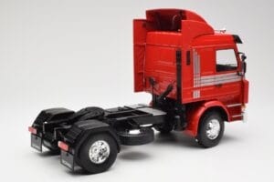 Scania 143M 470 Topline Červený MCG 1:18 MCG18142 Kov – obrázek 3 z 8
