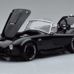 Shelby Cobra 427 S/C Černý Kyosho 1:18 - image 2 of 9