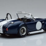 Shelby Cobra 427 S/C Tmavě Modrý Kyosho 1:18 - image 3 of 9