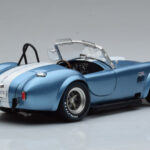 Shelby Cobra 427 S/C Světle Modrý Kyosho 1:18 - image 3 of 9