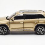 Skoda Kodiaq Zlatý FAW 1:18 ZSX000001GOL - image 4 of 8