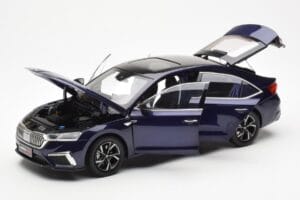 Skoda Octavia Pro Modrý FAW 1:18 ZMR000006BLA Kov – obrázek 2 z 8