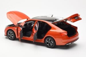 Skoda Octavia Pro Oranžový FAW 1:18 ZMR000006ORA Kov – obrázek 5 z 8