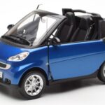 Smart Fortwo 451 Cabrio Modrý & Černý Minichamps 1:18 150036330 - image 2 of 8