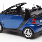 Smart Fortwo 451 Cabrio Modrý & Černý Minichamps 1:18 150036330 - image 7 of 8