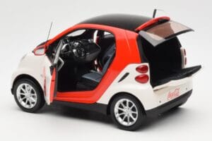Smart Fortwo 451 Coca-Cola Minichamps 1:18 150036301 Kov – obrázek 5 z 8