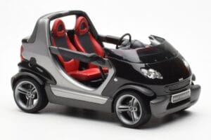 Smart Fortwo Crossblade Kabriolet Stříbrná Černá Kyosho 1:18 13440 Kov – obrázek 4 z 6
