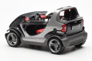 Smart Fortwo Crossblade Kabriolet Stříbrná Černá Kyosho 1:18 13440 Kov – obrázek 5 z 6