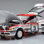 Toyota Celica GT-Four ST165 #3 B. Waldegard / F. Gallagher Winner Safari Rally 1990 Kyosho 1:18 - image 2 of 12
