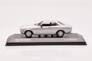 Toyota Celica A20 Stříbrný Minichamps 1:43