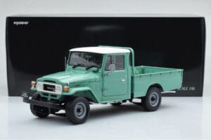 Toyota Land Cruiser 40 4x4 Pickup Zelený Kyosho 1:18 08958FG Kov – obrázek 8 z 8