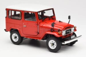 Toyota Land Cruiser FJ40 Van Červený Kyosho 1:18 08971R Kov – obrázek 6 z 8