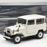 Toyota Land Cruiser FJ40 Van Bílý Kyosho 1:18 08971W - image 8 of 8