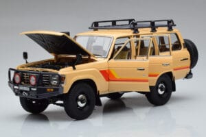 Toyota Land Cruiser 60 Béžový S Volitelnými Díly Kyosho 1:18 08956XBE Kov – obrázek 2 z 12