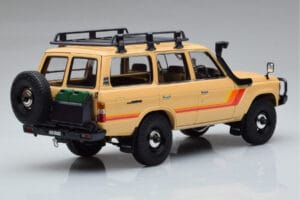 Toyota Land Cruiser 60 Béžový S Volitelnými Díly Kyosho 1:18 08956XBE Kov – obrázek 3 z 12
