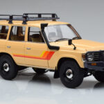 Toyota Land Cruiser 60 Béžový S Volitelnými Díly Kyosho 1:18 - image 5 of 12