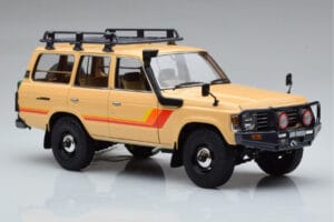Toyota Land Cruiser 60 Béžový S Volitelnými Díly Kyosho 1:18 08956XBE Kov – obrázek 5 z 12