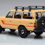 Toyota Land Cruiser 60 Béžový S Volitelnými Díly Kyosho 1:18 - image 6 of 12