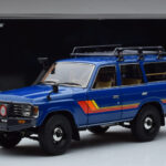 Toyota Land Cruiser 60 Modrý S Volitelnými Díly Kyosho 1:18 - image 11 of 11
