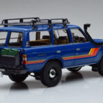 Toyota Land Cruiser 60 Modrý S Volitelnými Díly Kyosho 1:18 - image 3 of 11