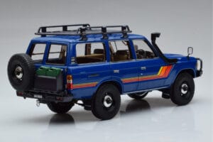 Toyota Land Cruiser 60 Modrý S Volitelnými Díly Kyosho 1:18 08956XBL Kov – obrázek 3 z 11