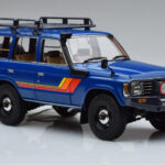 Toyota Land Cruiser 60 Modrý S Volitelnými Díly Kyosho 1:18 - image 5 of 11