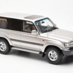 Toyota Land Cruiser HDJ80 Béžový Metalíza Otto 1:18 OT438 - image 4 of 6